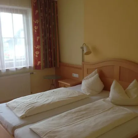 Peterwirt ゲストハウス バート・ミッテルンドルフ